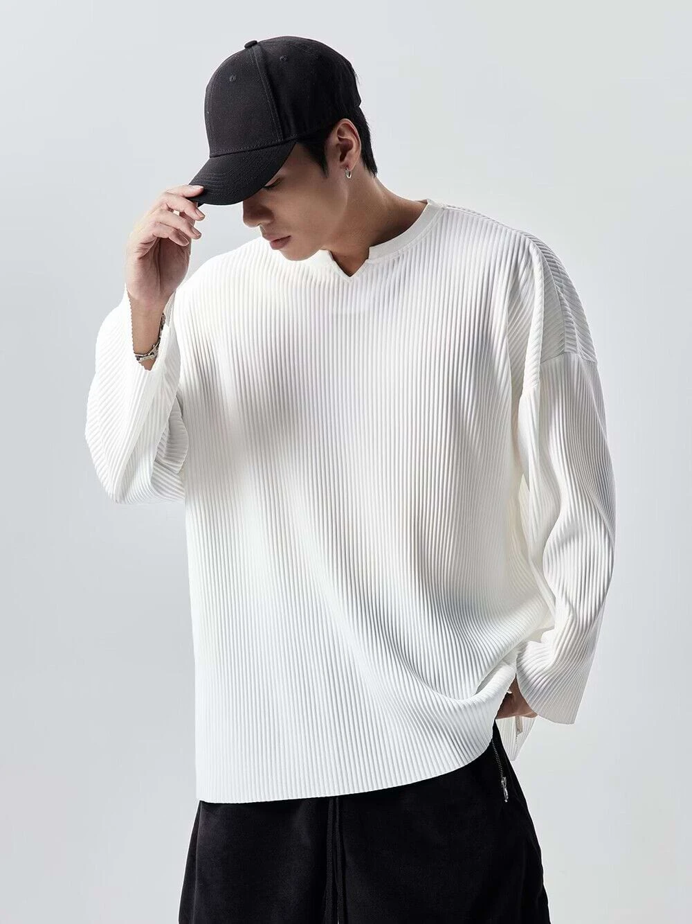 Oversized Ribbed Long Sleeve Shirt 4 Oversized Ribbed Long Sleeve Shirt - Image 4