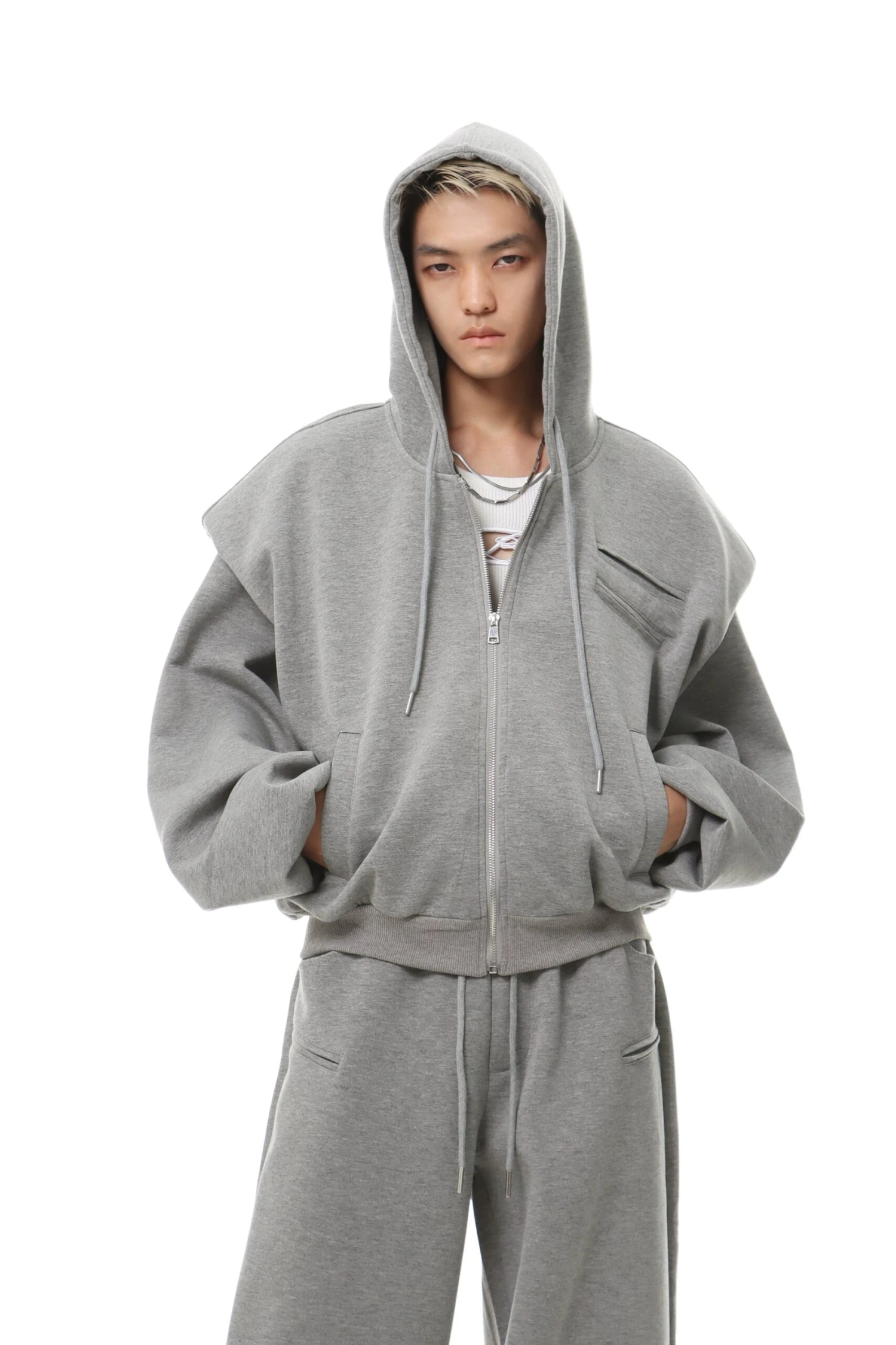 Oversized Cropped Zip Hoodie And Wide-Leg Sweatpant Tracksuit Set 5 Oversized Cropped Zip Hoodie And Wide-Leg Sweatpant Tracksuit Set - Image 5