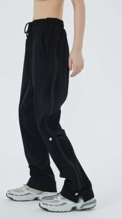 Double Side Zip Lightweight Pants -Modern Wear Shop 02dec3af56468c102b09caa71aa251d9