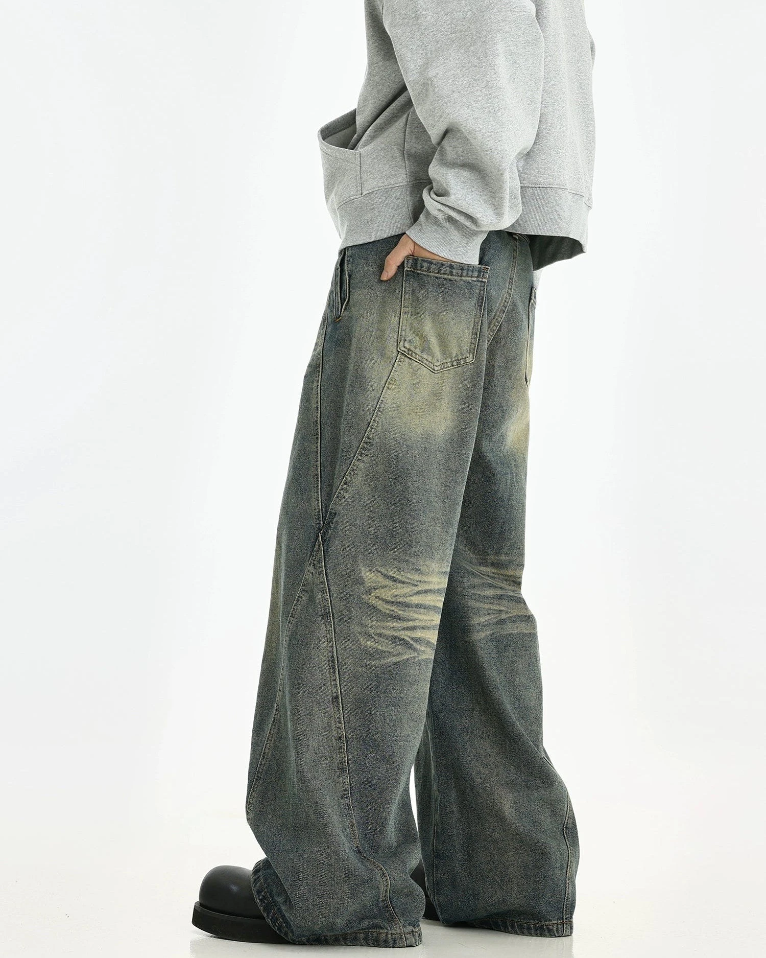 Vintage Wash Straight Leg Denim Jeans 5 Vintage Wash Straight Leg Denim Jeans - Image 5