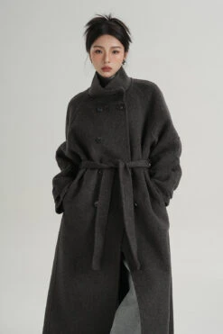 Oversized Double-Breasted Panelled Long Coat 30 Oversized Double-Breasted Panelled Long Coat -Modern Wear Shop 0ae5434a9144a6a811e0acdf6ac1f90b