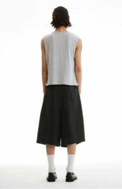 Wide-Leg Tailored Bermuda Shorts With Front Pleats 9 Wide-Leg Tailored Bermuda Shorts With Front Pleats -Modern Wear Shop 140c7f222ebed92056cdbe73174db6c5