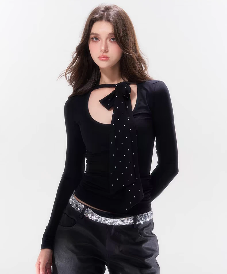 Slim Long Sleeve Top With Bow Pattern Detail 11 Slim Long Sleeve Top With Bow Pattern Detail - Image 11