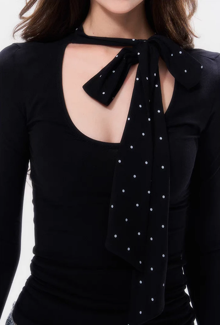 Slim Long Sleeve Top With Bow Pattern Detail 13 Slim Long Sleeve Top With Bow Pattern Detail - Image 13
