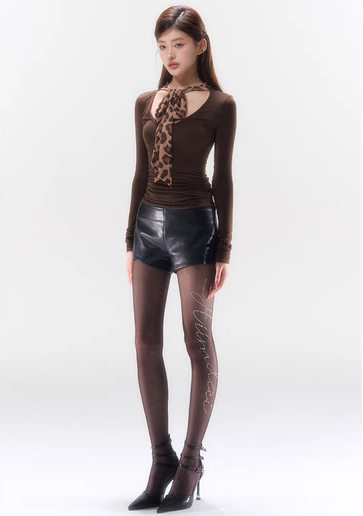 Slim Long Sleeve Top With Bow Pattern Detail 9 Slim Long Sleeve Top With Bow Pattern Detail - Image 9
