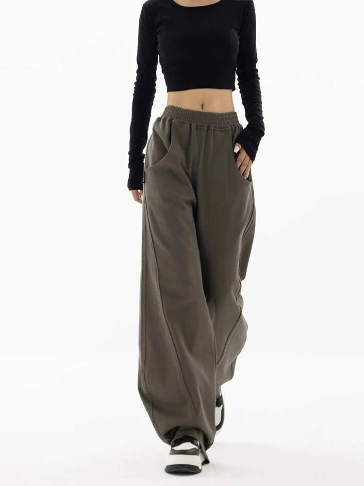 High-Waisted Wide-Leg Paneled Joggers 8 High-Waisted Wide-Leg Paneled Joggers - Image 8