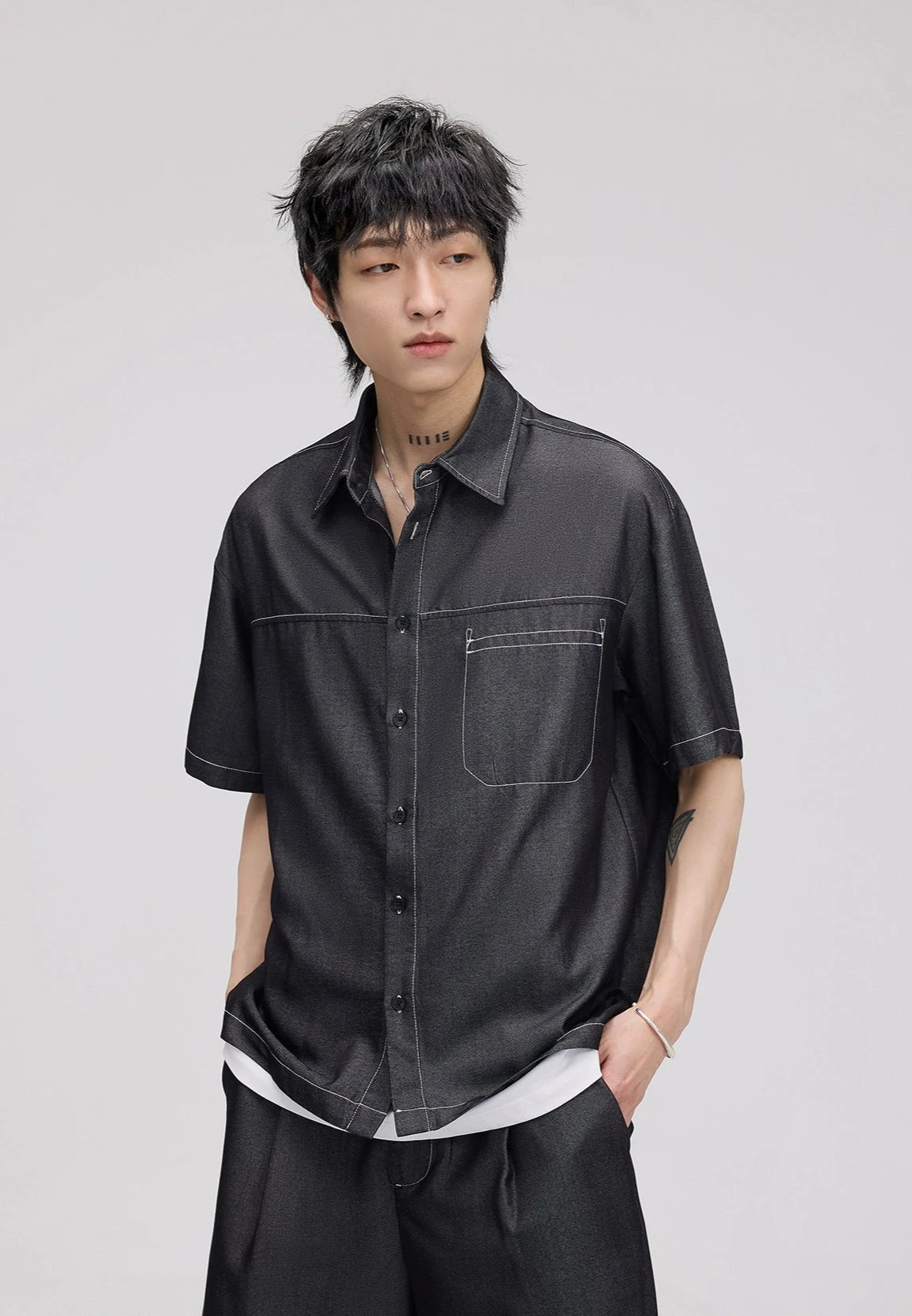 Textured Contrast Stitching Short Sleeve Button Shirt 1 Textured Contrast Stitching Short Sleeve Button Shirt