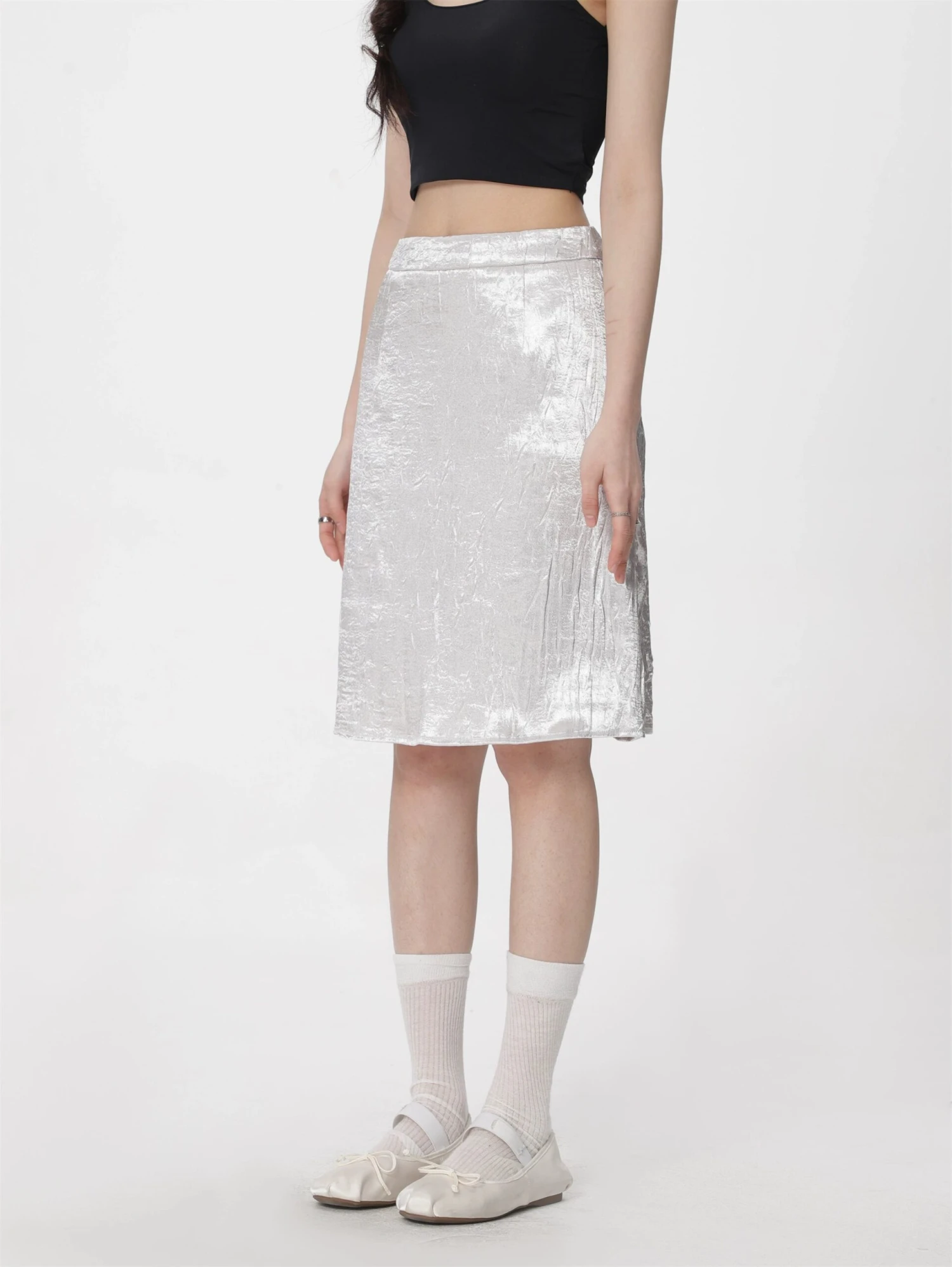 Metallic Crinkle-Texture Midi Skirt 1 Metallic Crinkle-Texture Midi Skirt