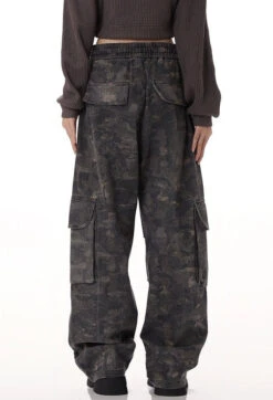 Vintage Camo Print Cargo Pants With Elastic Waist -Modern Wear Shop 24efeec9898d9e1c55c209669884caf5