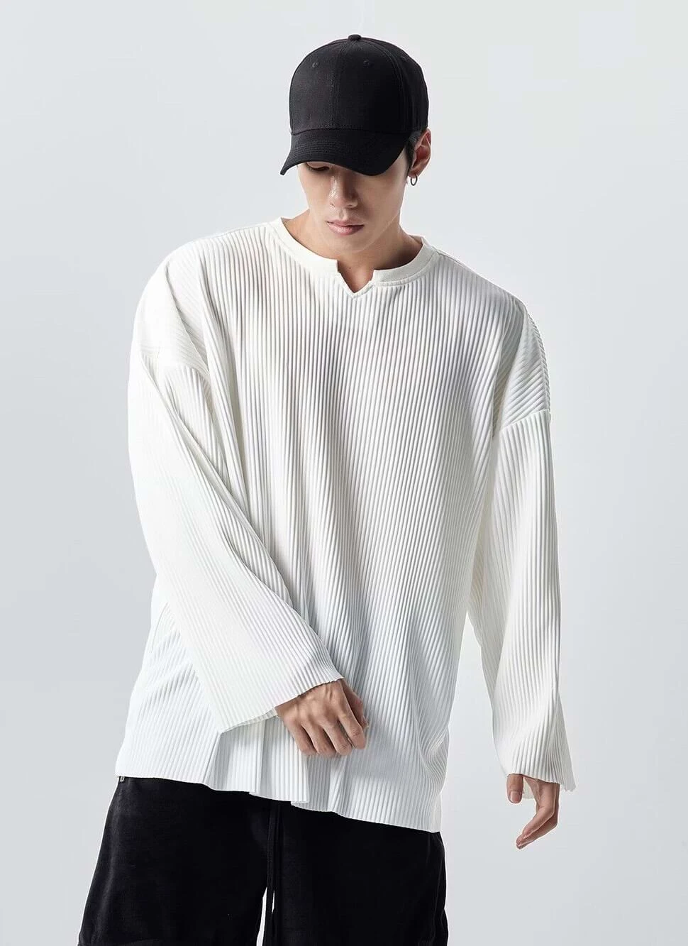 Oversized Ribbed Long Sleeve Shirt 3 Oversized Ribbed Long Sleeve Shirt - Image 3