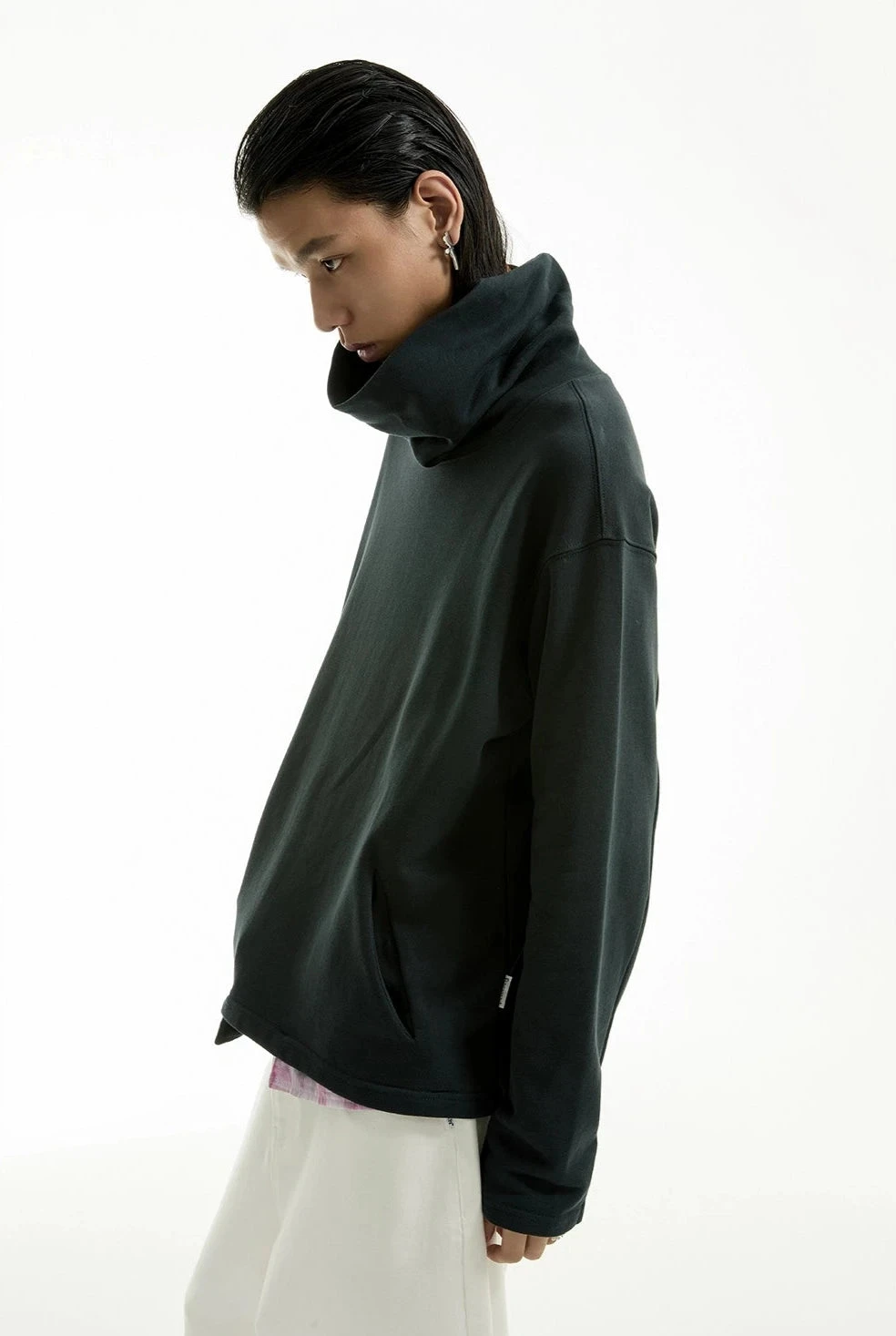 Slim Drop Shoulder Funnel-Neck Sweatshirt 2 Slim Drop Shoulder Funnel-Neck Sweatshirt - Image 2