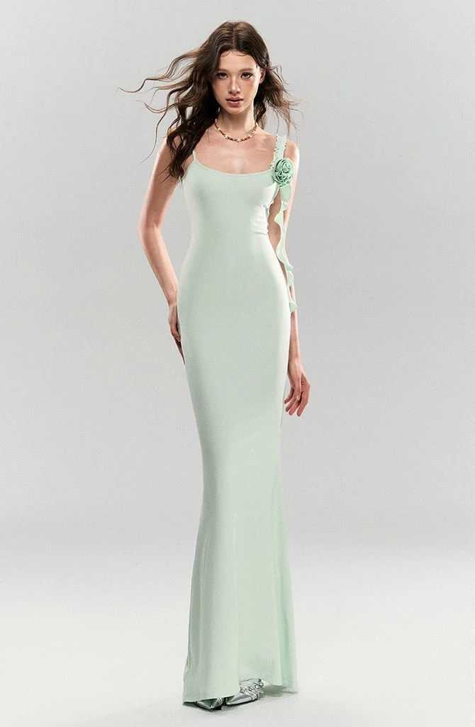 Sleeveless Ruffle Trim Midi Dress With Floral Appliqué 2 Sleeveless Ruffle Trim Midi Dress With Floral Appliqué - Image 2