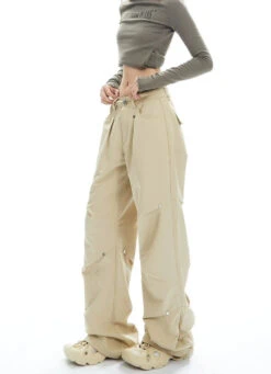Wide-Leg Button-Detail Cargo Trousers -Modern Wear Shop 36534e07bce6dfcb3305eb09472b1024