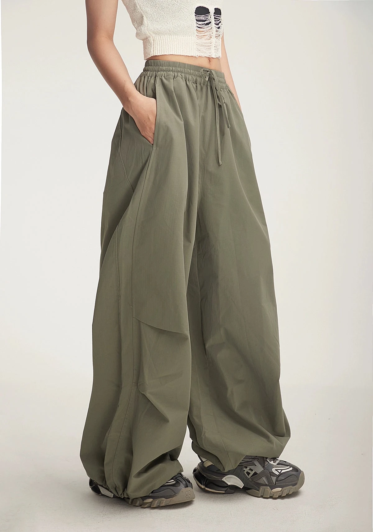Drawstring Wide-Leg Parachute Jogger Pants 2 Drawstring Wide-Leg Parachute Jogger Pants - Image 2