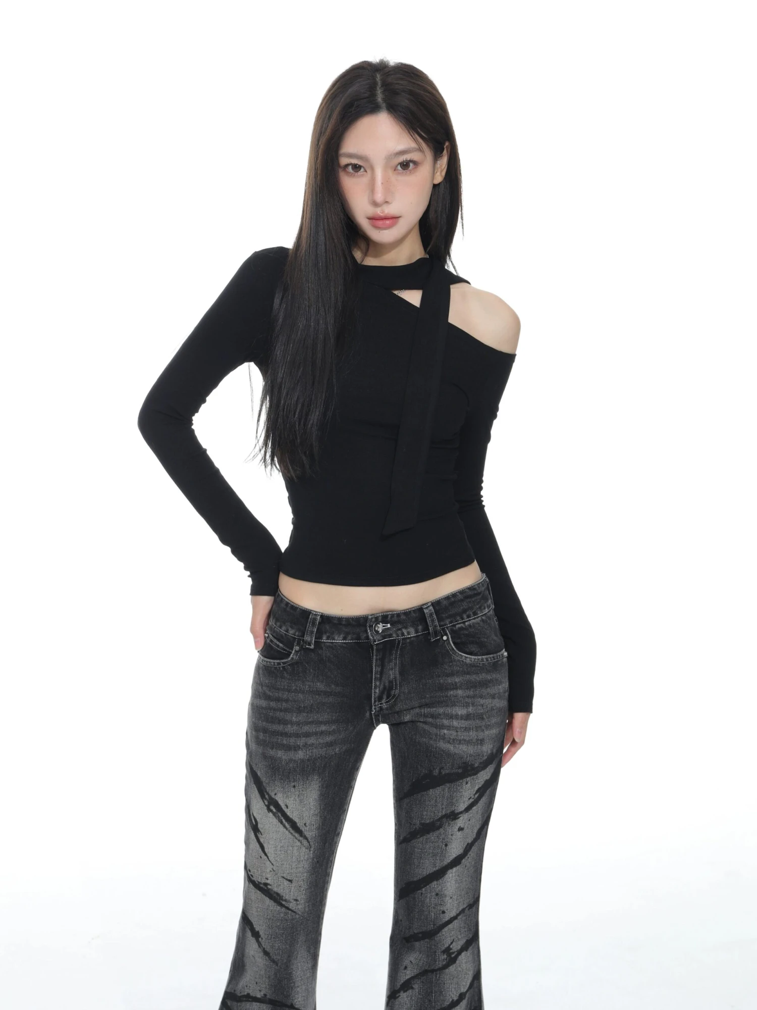 Asymmetric Cutout Cold Shoulder Long Sleeve Top 5 Asymmetric Cutout Cold Shoulder Long Sleeve Top - Image 5