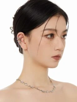 Flower Ear Cuff With Link Chain -Modern Wear Shop 411fa45eacb2127ebd00a0b4640a0ee0
