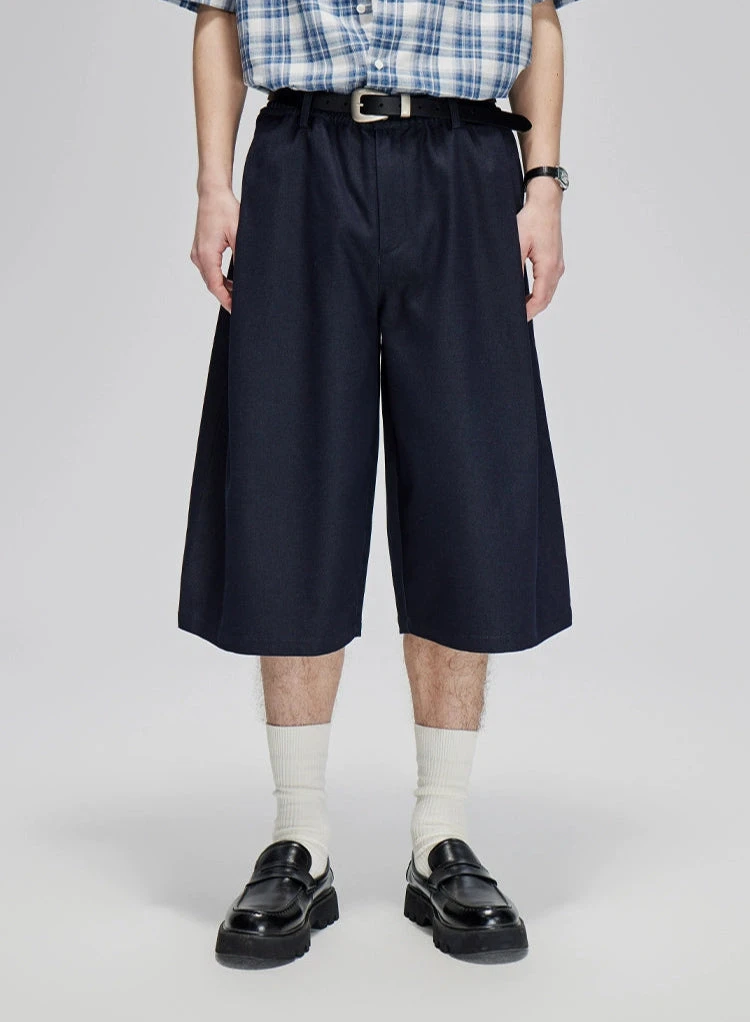 Elastic Waist Wide Leg Pleated Longline Bermuda Shorts 6 Elastic Waist Wide Leg Pleated Longline Bermuda Shorts - Image 6