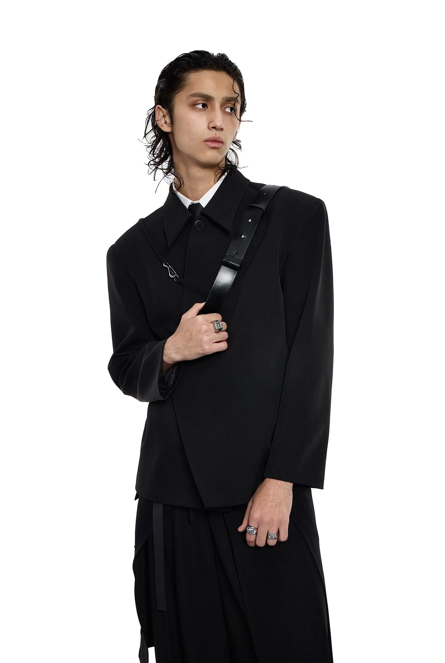 Asymmetric Button-Up And Metal Clasp Structured Blazer Jacket 2 Asymmetric Button-Up And Metal Clasp Structured Blazer Jacket - Image 2