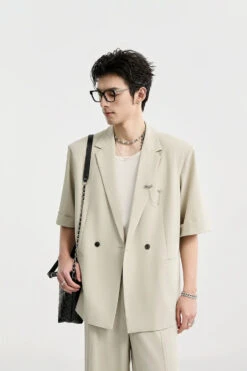 Single Breasted Short Sleeve Blazer With Chain Brooch Detail -Modern Wear Shop 4f69ca36ecde1ff72922432572a1be7a