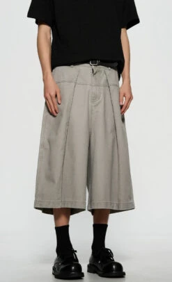 Structured Wide-Leg Pleated Bermuda Shorts 20 Structured Wide-Leg Pleated Bermuda Shorts -Modern Wear Shop 50653397bc0ab6cc1ac4cb19853bba5e