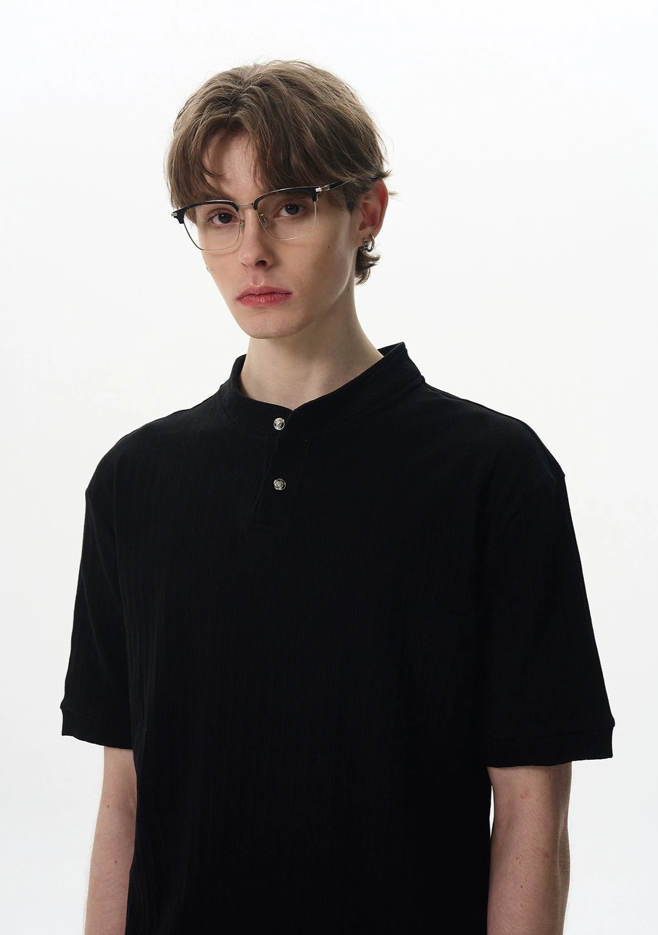 Ribbed Henley Collar Short Sleeve Knit Top 6 Ribbed Henley Collar Short Sleeve Knit Top - Image 6