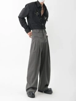 Wide-Leg Pleated Trousers With Fine Line Pocket Detail -Modern Wear Shop 594680fb2ed91f74000c852ff518e545