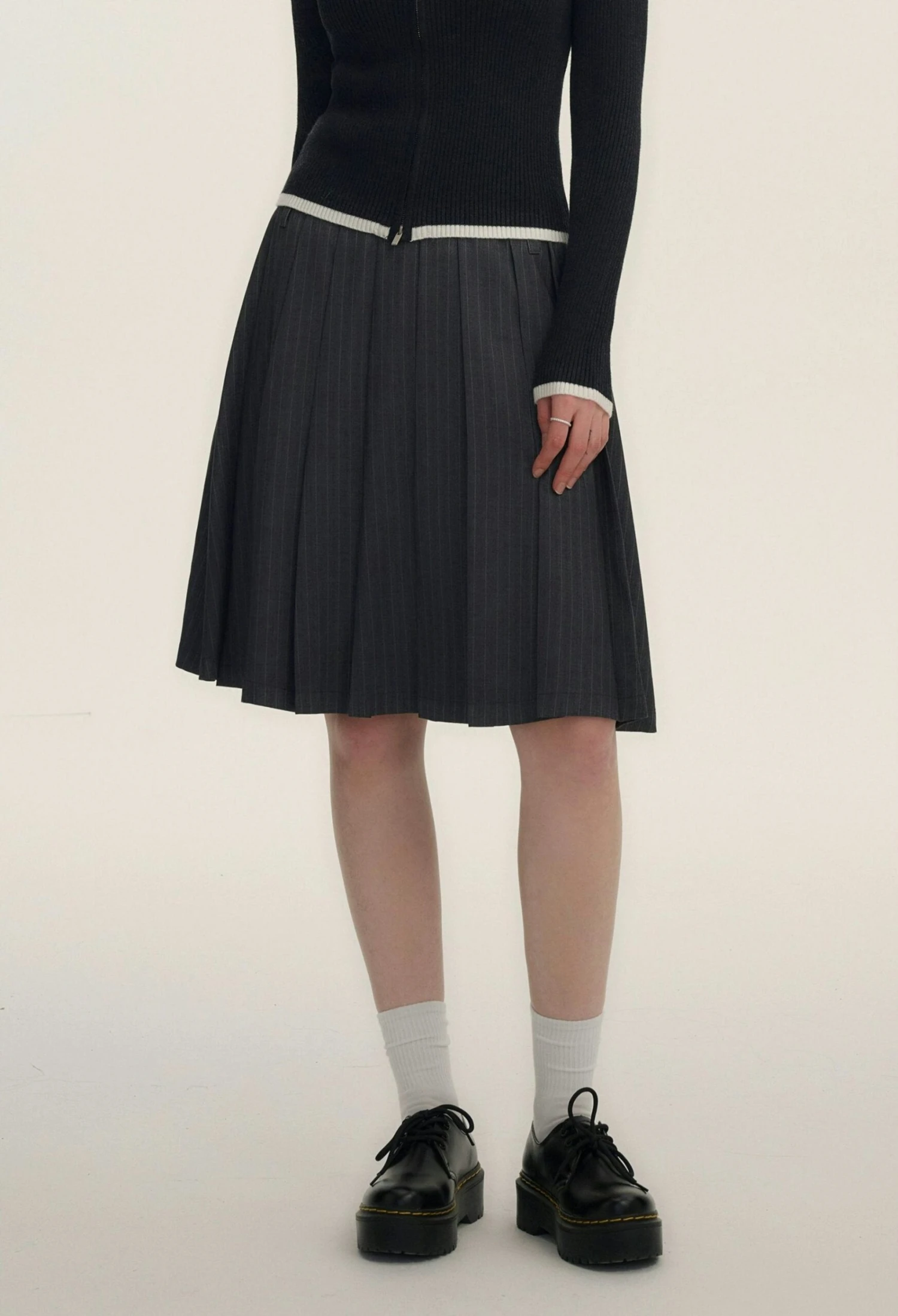 Pinstripe Pleated Short-Midi Skirt 5 Pinstripe Pleated Short-Midi Skirt - Image 5