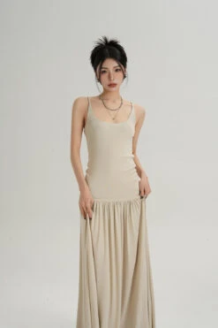 Pleated Skirt Sleeveless Maxi Dress -Modern Wear Shop 638ff7393569717406567bdc0b3e4ca1