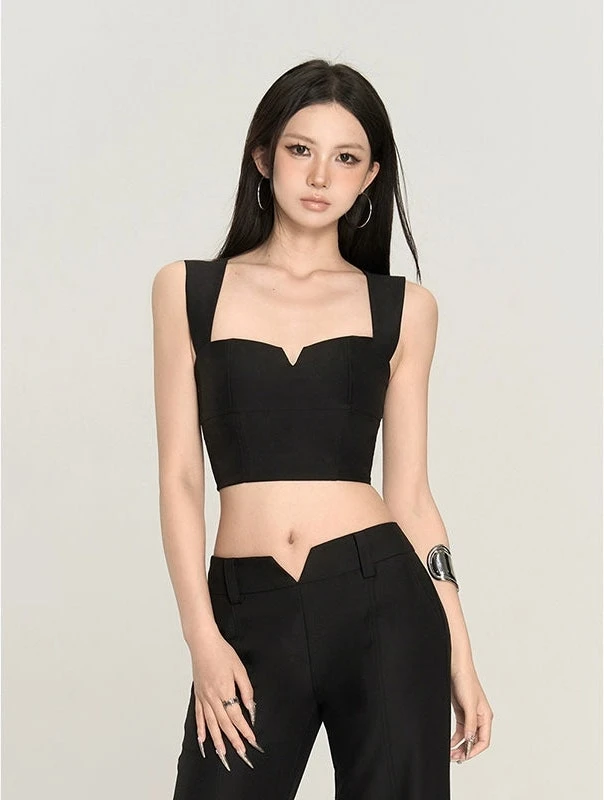 Sleeveless Sweetheart Neckline Extra-Cropped Top 4 Sleeveless Sweetheart Neckline Extra-Cropped Top - Image 4