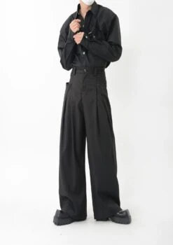 Wide-Leg Pleated Trousers With Fine Line Pocket Detail -Modern Wear Shop 671997beac4b9bd1ad3d00936c4be5ea