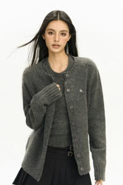 Ribbed Trim Slim Round-Neck Cardigan -Modern Wear Shop 671cb2cac73c960d7c29b3586667c822