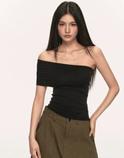 Asymmetric One Shoulder Stretch Knit Top