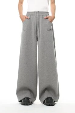 Oversized Cropped Zip Hoodie And Wide-Leg Sweatpant Tracksuit Set 33 Oversized Cropped Zip Hoodie And Wide-Leg Sweatpant Tracksuit Set -Modern Wear Shop 709858981ee4d458fac2e9dc9169136a