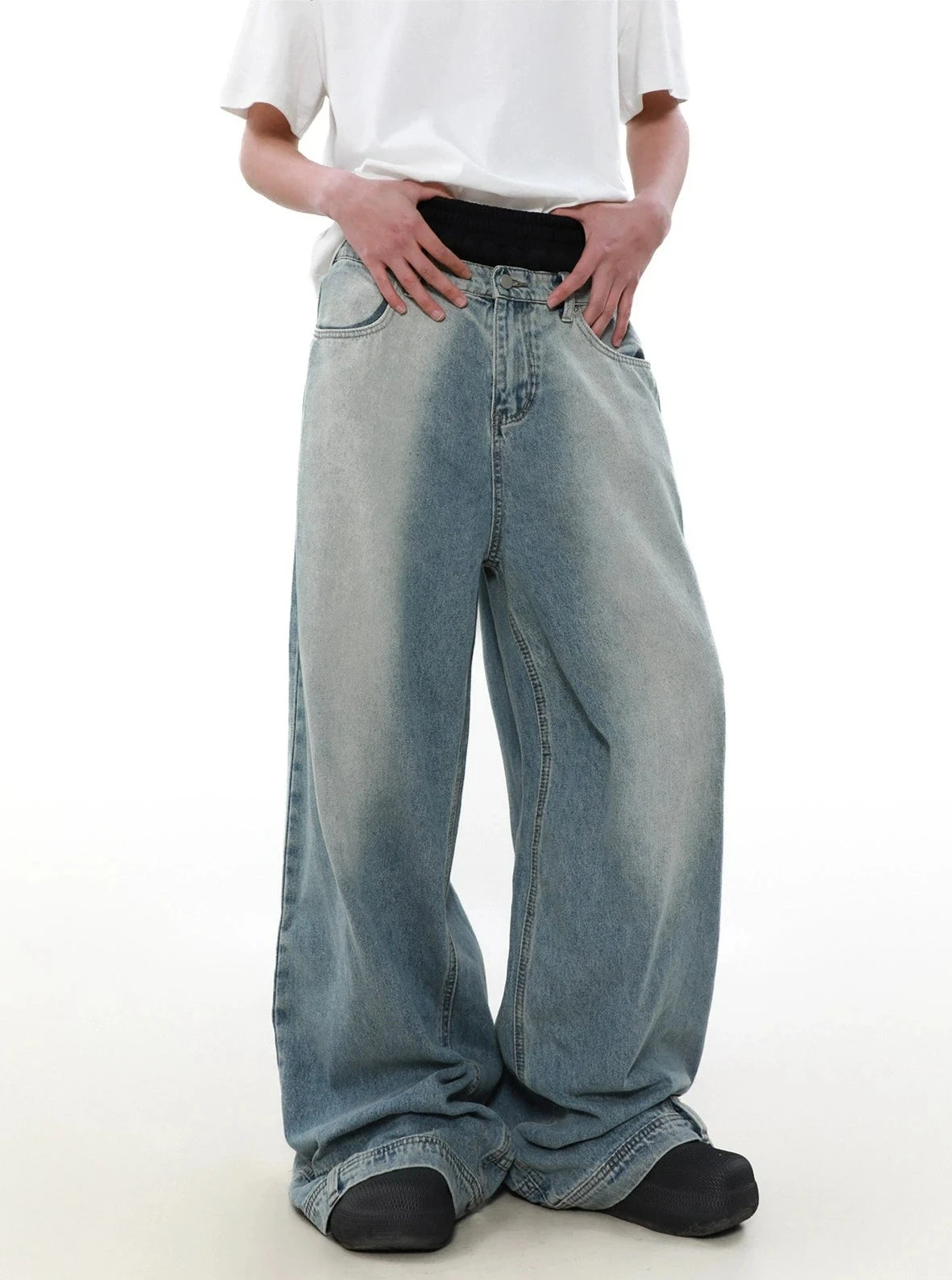 Wide Leg Denim Upside-Down Effect Jeans With Contrast Stitching 4 Wide Leg Denim Upside-Down Effect Jeans With Contrast Stitching - Image 4