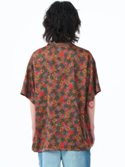 Geometric Print Short Sleeve Button Up Shirt -Modern Wear Shop 778519d81edafb8f71ac0a98705e6830