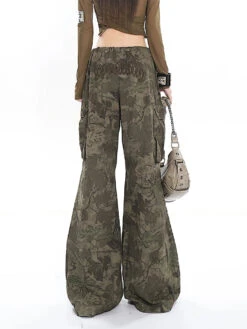 Camo Low-Waisted Cargo Wide-Leg Pants -Modern Wear Shop 789fc92bf76fd4bf49eac500620a74e6