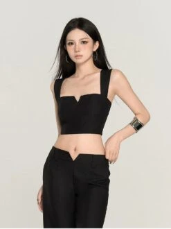 Sleeveless Sweetheart Neckline Extra-Cropped Top 24 Sleeveless Sweetheart Neckline Extra-Cropped Top -Modern Wear Shop 7af1b988d40a65a9f2c4d2f2b91cd38a