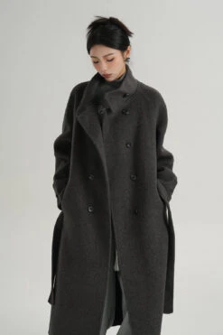Oversized Double-Breasted Panelled Long Coat 25 Oversized Double-Breasted Panelled Long Coat -Modern Wear Shop 82ed8ceb01150070f276874e8fcb531a
