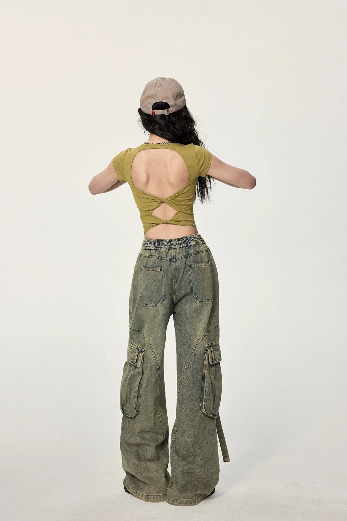 Twist-Back Crop Top With Scoop Neck 17 Twist-Back Crop Top With Scoop Neck - Image 17