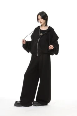 Oversized Cropped Zip Hoodie And Wide-Leg Sweatpant Tracksuit Set 39 Oversized Cropped Zip Hoodie And Wide-Leg Sweatpant Tracksuit Set -Modern Wear Shop 86db5e76c910f52b9cf0876295692133