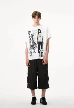 Cargo Pocket Knee-Length Capri Shorts -Modern Wear Shop 88a82db678576f2eb1ec3068cee4fe0a