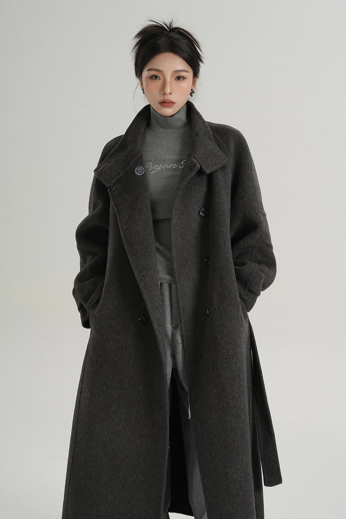 Oversized Double-Breasted Panelled Long Coat 14 Oversized Double-Breasted Panelled Long Coat - Image 14