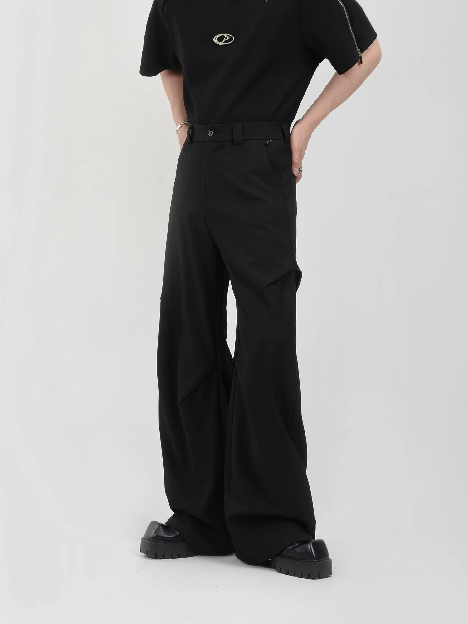 Wide Leg Belted Trousers With Pleated Detail 6 Wide Leg Belted Trousers With Pleated Detail - Image 6