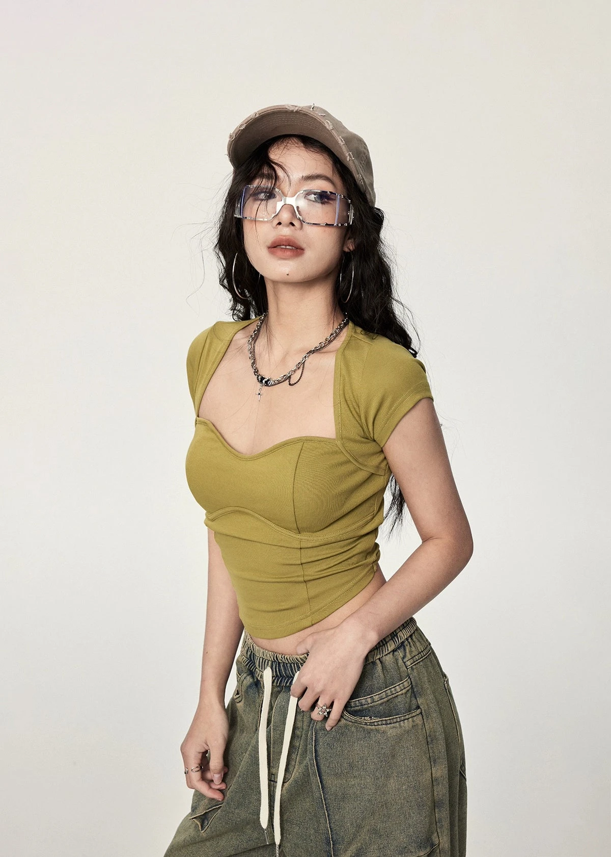 Twist-Back Crop Top With Scoop Neck 10 Twist-Back Crop Top With Scoop Neck - Image 10