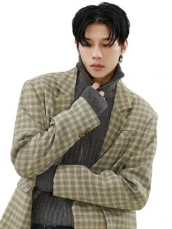Plaid Single-Breasted Boxy Lightweight Blazer -Modern Wear Shop 9b17007be62ce636b5bf015b2fa87cd9