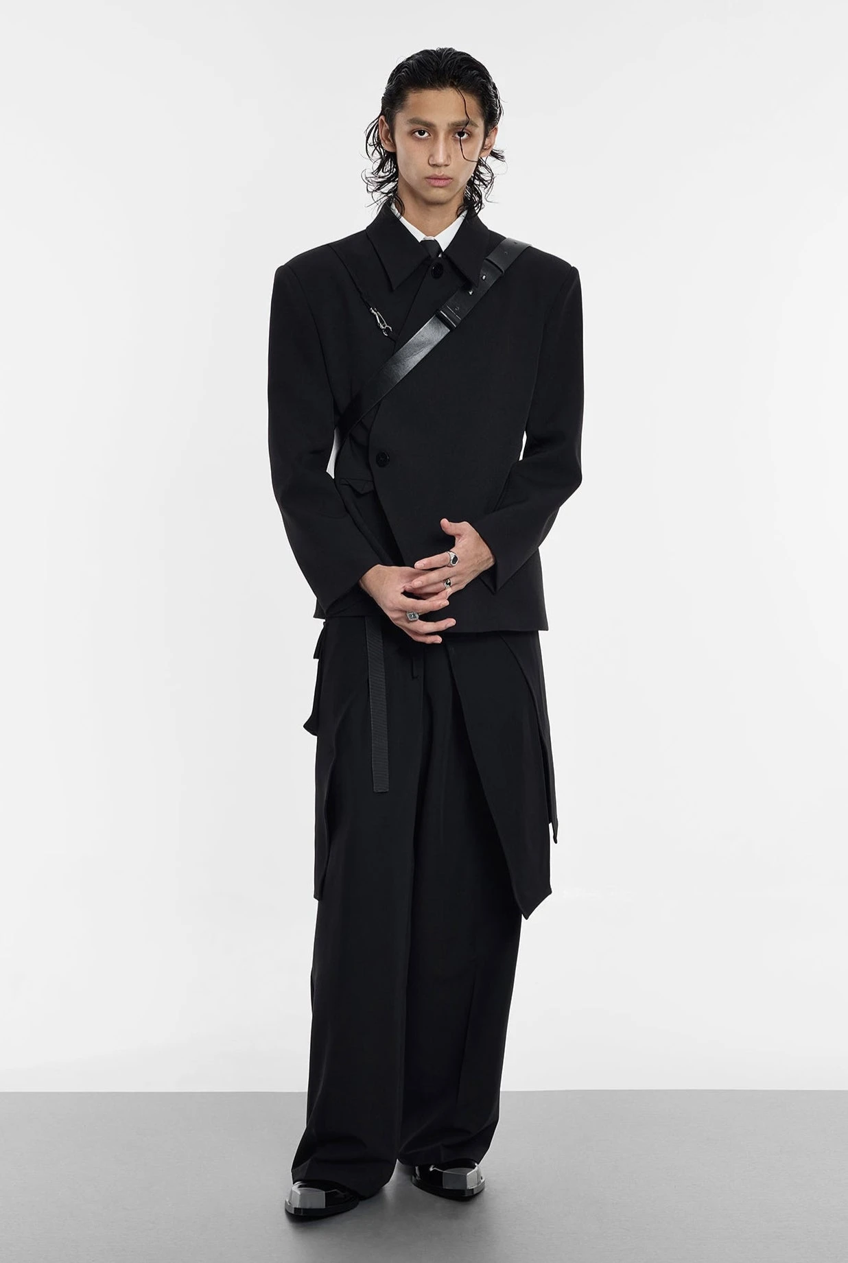 Asymmetric Button-Up And Metal Clasp Structured Blazer Jacket 4 Asymmetric Button-Up And Metal Clasp Structured Blazer Jacket - Image 4