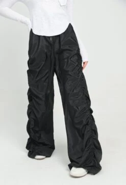 Ruched Drawstring Lightweight Pants 9 Ruched Drawstring Lightweight Pants -Modern Wear Shop AR2I9891