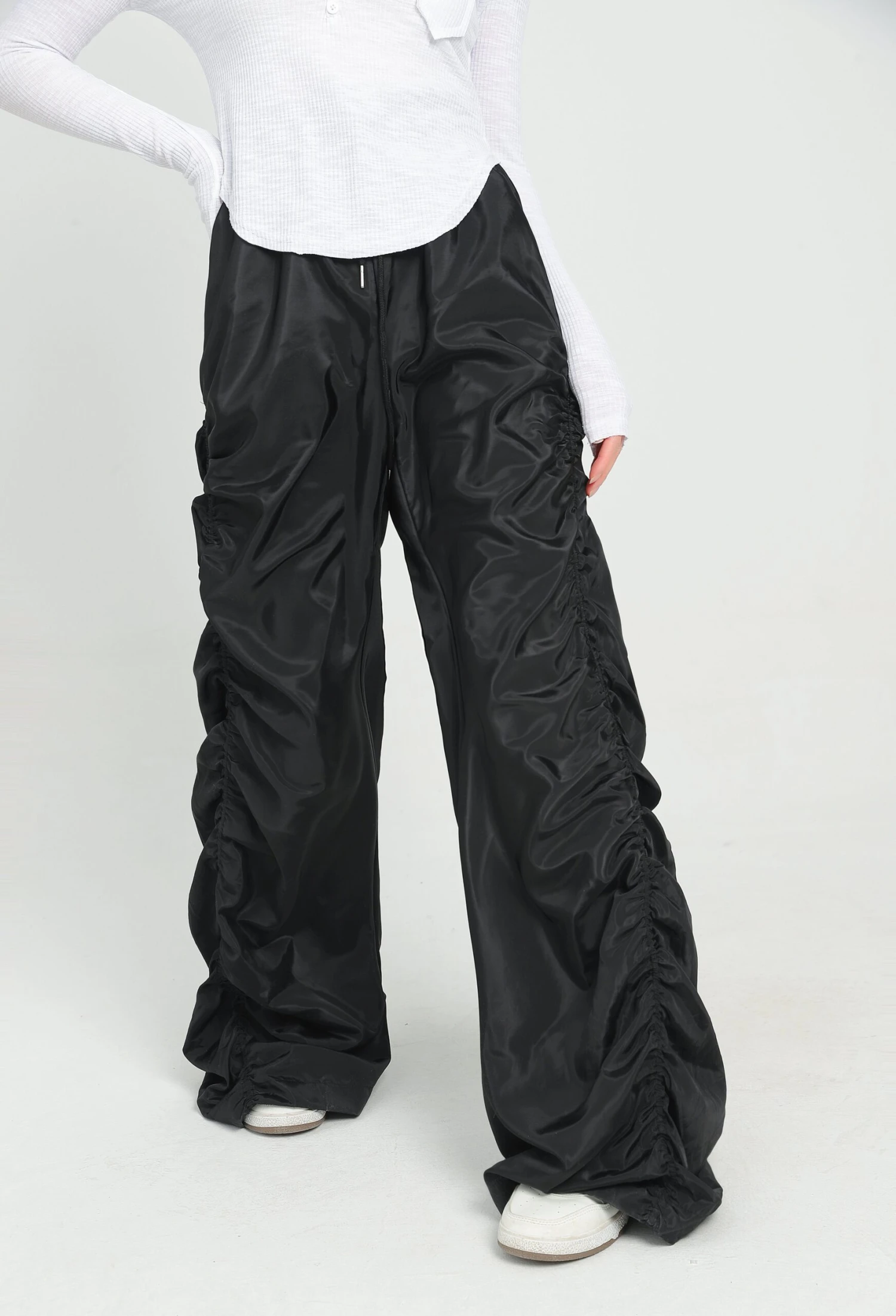 Ruched Drawstring Lightweight Pants 3 Ruched Drawstring Lightweight Pants - Image 3