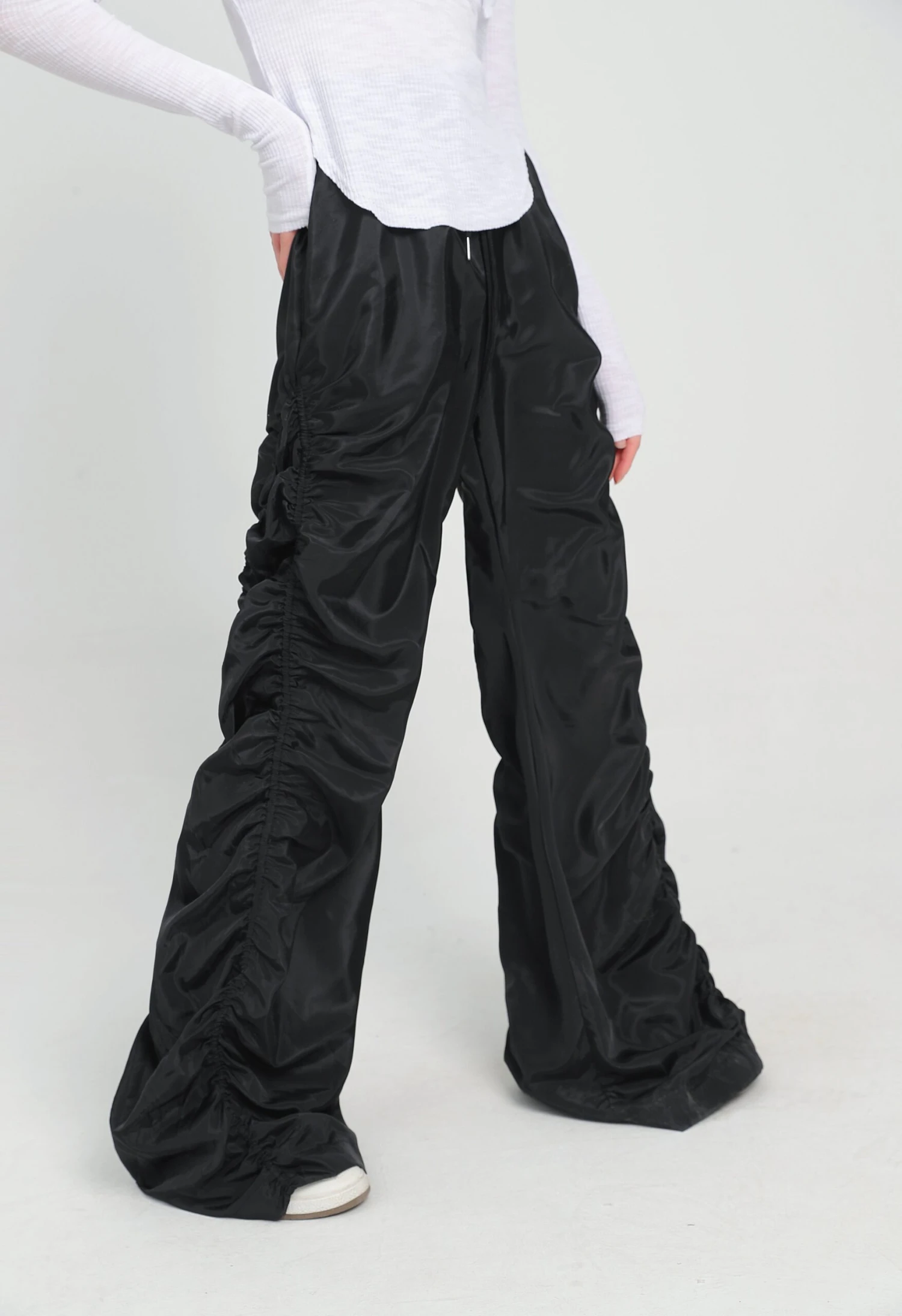 Ruched Drawstring Lightweight Pants 5 Ruched Drawstring Lightweight Pants - Image 5