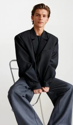 Classic Notched Collar Cropped Blazer -Modern Wear Shop DwV9mo8QcCBpc mr topaz enhance 2x